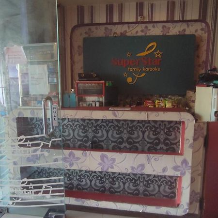 Superstar Residence Tomohon Redpartner Buitenkant foto